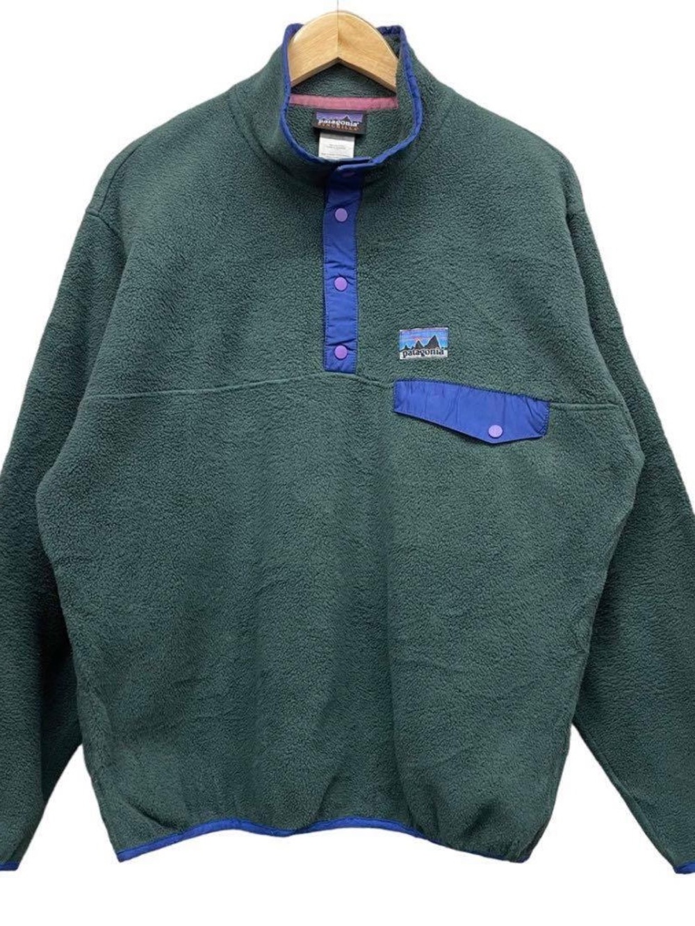 MENS SIZE MEDIUM VINTAGE PATAGONIA SYNCHILLA